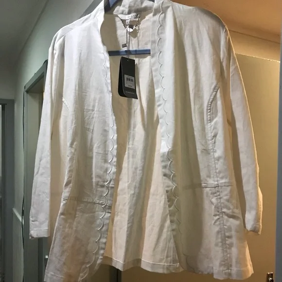 Size 20 NWT White Linen over-jacket/coat - Picture 2 of 15